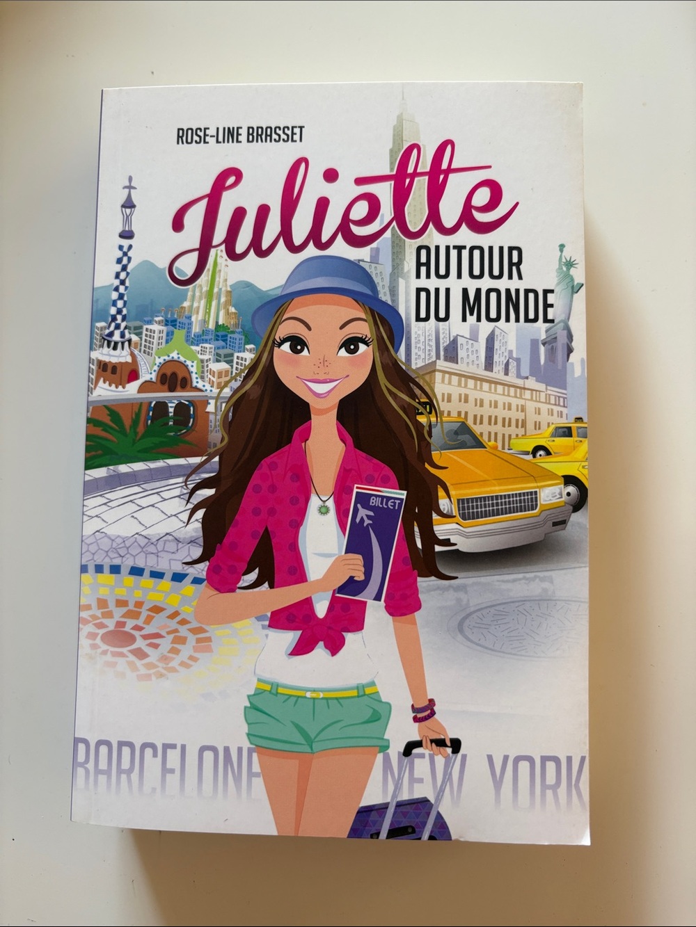 Juliette Autour du Monde roman livre français French book 2-en-1 histoire 2-in-1